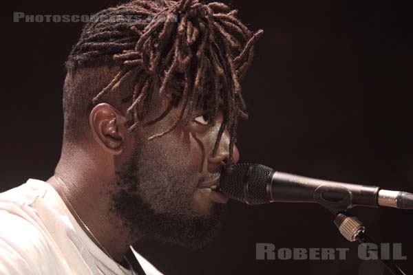 KELE OKEREKE - 2017-05-19 - PARIS - Cafe de la Danse - 